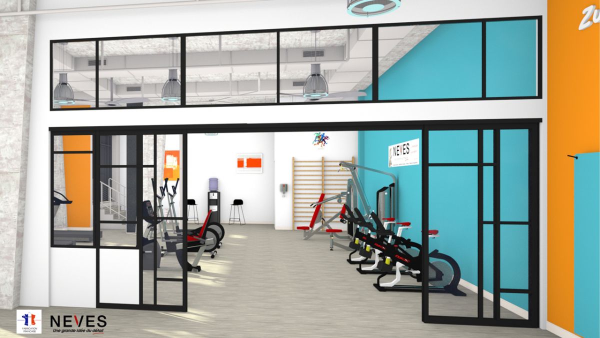 Ambiance salle de sport avec verrière en aluminium coulissante sur mesure Noir, ouverte. Ambiance salle de sport avec verrière en aluminium coulissante sur mesure Noir, ouverte.